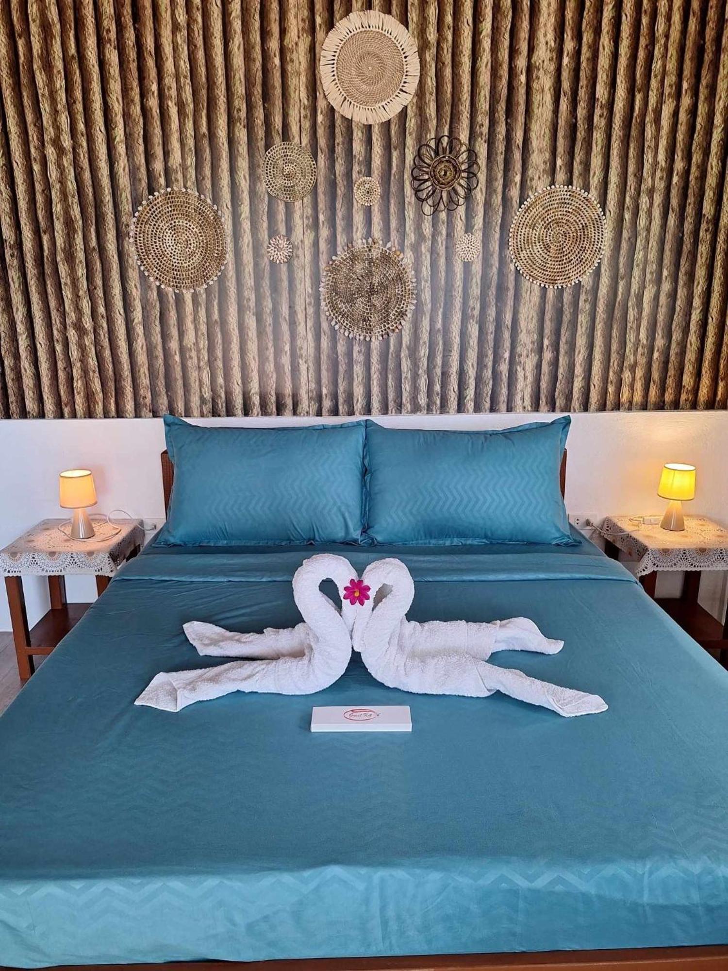 Casas De Ruumar Bed And Breakfast-Bar-Two Rooms For Family Available Clarin  外观 照片